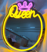 Queen Mirror